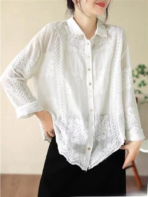 Ele Embroidered Hollow out Lace Patchwork Loose Women's irt Autumn New Sle Age-Defng Faionable Busin Sle