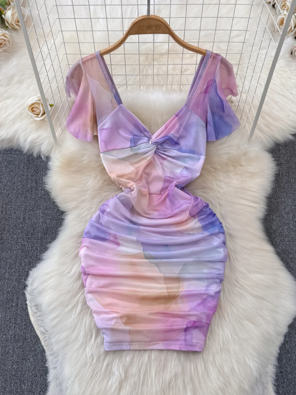 

Foamlina Stylish Gradient Color Tie Dye Print Summer Dress Women Sexy Twist V Neck Flying Sleeve Slim Ruched Mini Bodycon Dress