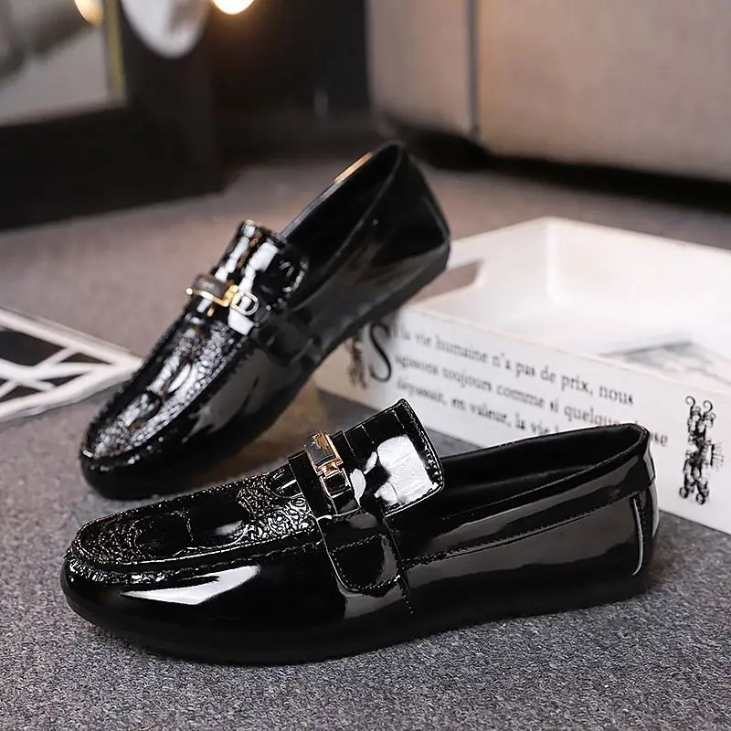 D73 Black Shoes