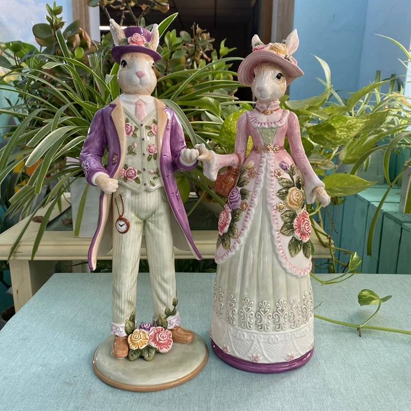 

Pure hand-painted underglaze ceramic rabbit ornaments couple wedding gifts Easter bunny home decoration