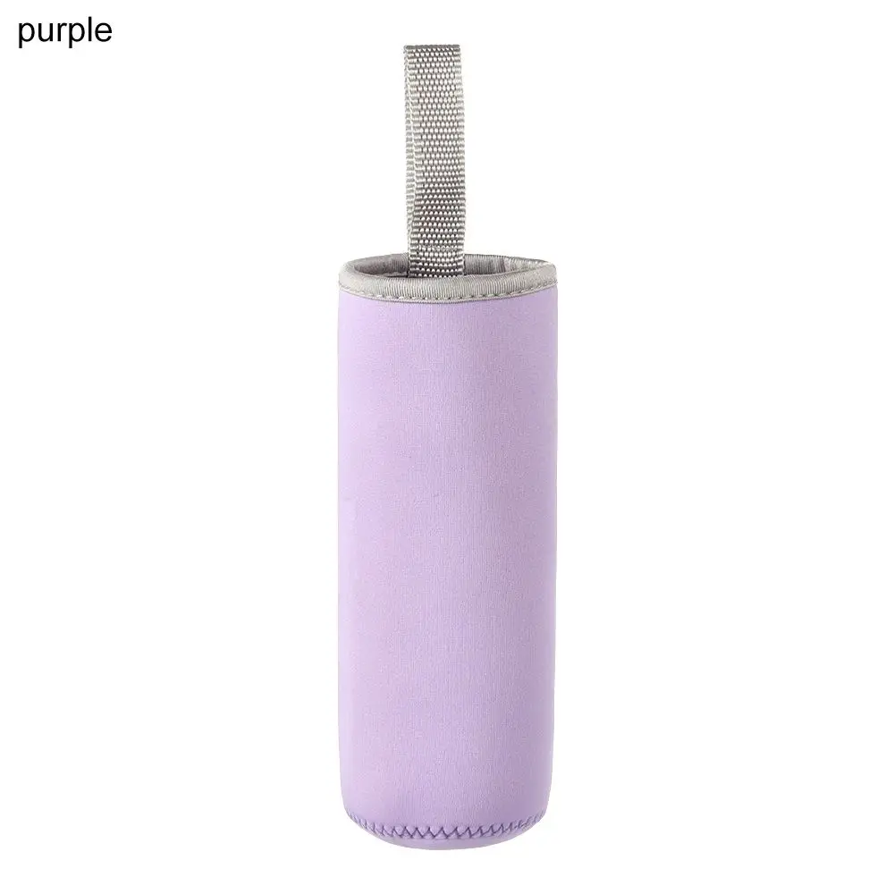 Le manchon de 22 oz pour bouteille d¿eau Cirkul s¿adapte aux bouteilles en plastique et en acier