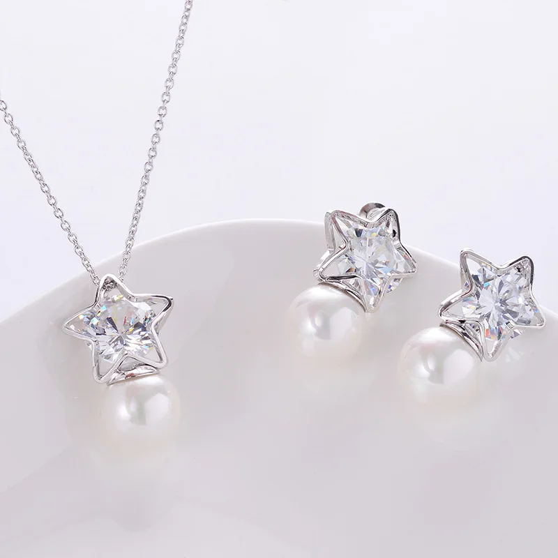 

Funmode Korean Personality Sexy Zircon Earrings Bridal Pearl Necklace Female Niche Design Earrings Two-piece Set FS481