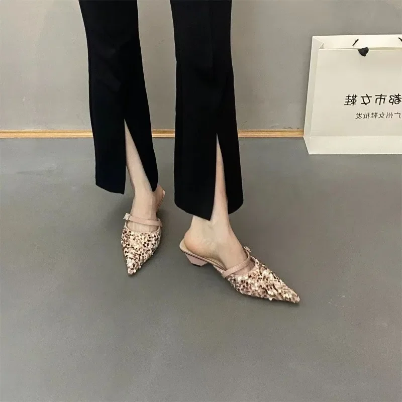 

Туфли женские на высоком каблуке, заостренный носок, низкий каблук, элегантная повседневная обувь, блестящие