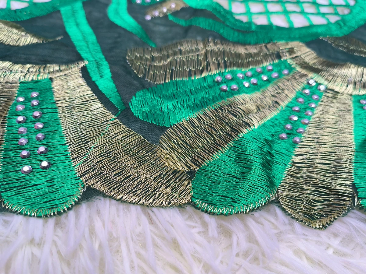 African Ladies Outdoor Embroidered Chiffon Hollow Scarf Style Headscarf Muslim Fashion Women 205*105cm High Quality Scarf Shawl