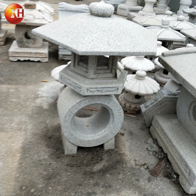 Natural Stone Pagoda Hourayi And Stone Garden Lantern Lighting