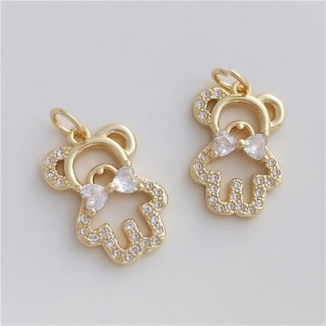 

14K Gold Micro Set Zircon Bow Tie Teddy Bear Pendant Jewelry Cute Pendant DIY Bracelet Necklace Pendant D022