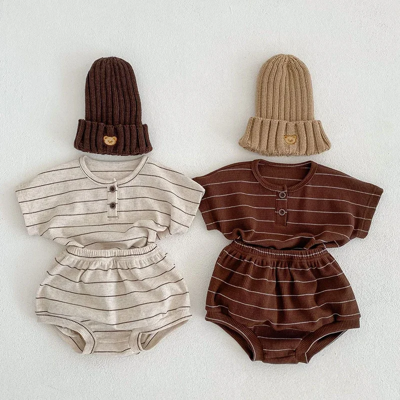 Рисунок 2 - Летний костюм для маленьких мальчиков и девочек