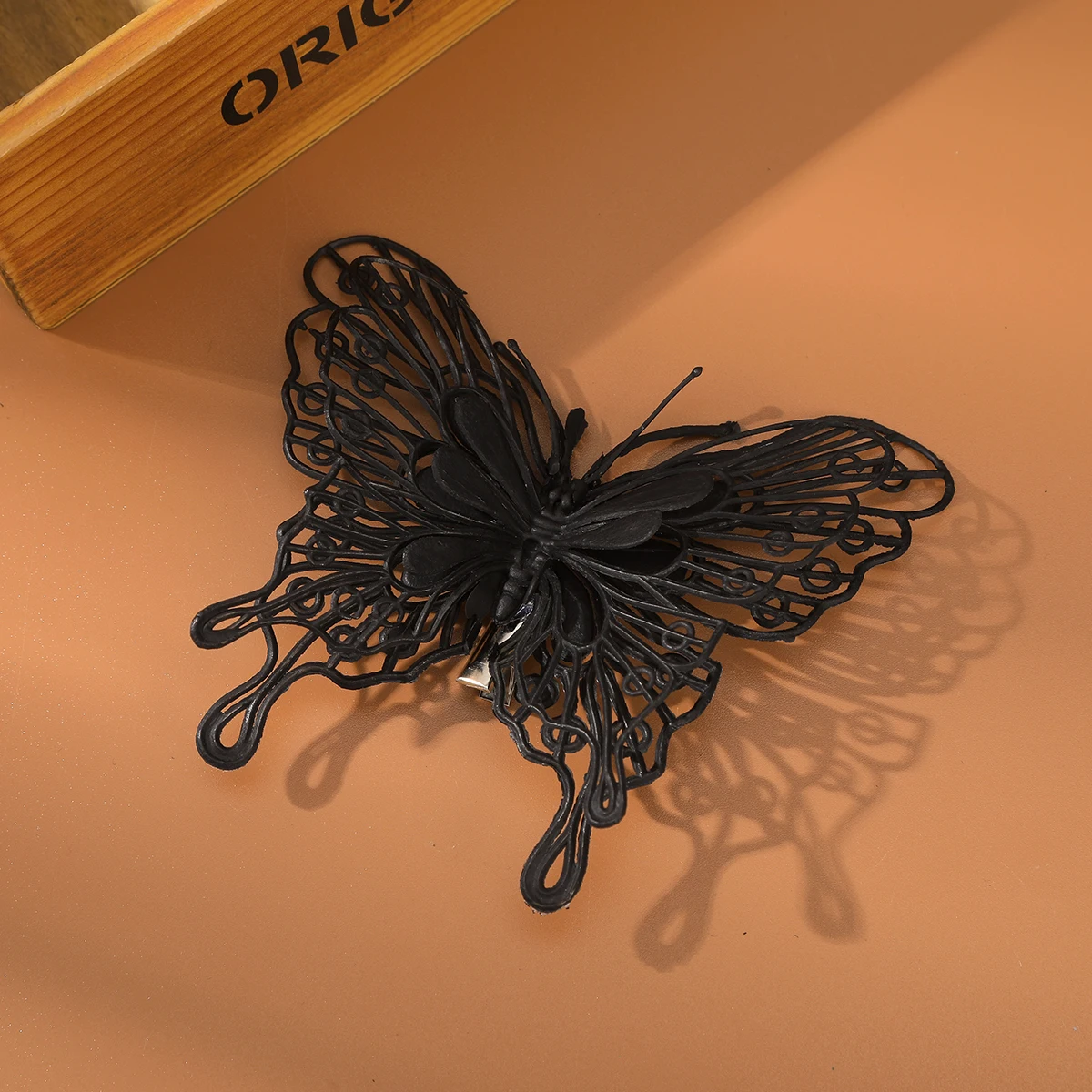 Halloween Butterfly Clip Hair Claw Black Hollow Hair Clip For Women Festival Fashion Hair Claw Crab Butterfly Hair Accessories