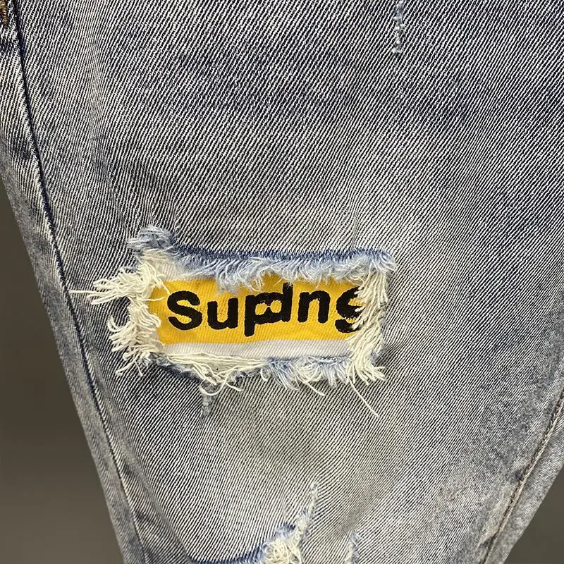 Summer Fashion Men Shorts Knee Length Casual Jeans for Summer Korean Style Straight Distressed Designer Ripped Holes Short Jeans