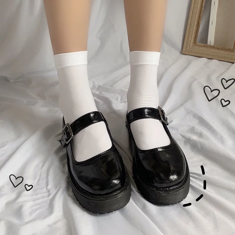 Woman Knee High Socks Velvet Lolita Long Thigh Socks Cute Solid Color Knee-high Cosplay Sexy Nylon Stockings Black White