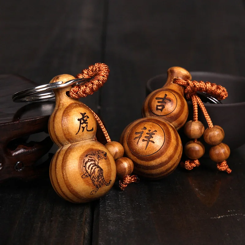 

10pcs Mahogany Three-dimensional Engraving Keychain Lifelike Zodiac signs Keyring gift for friend women men jewelry car keychain