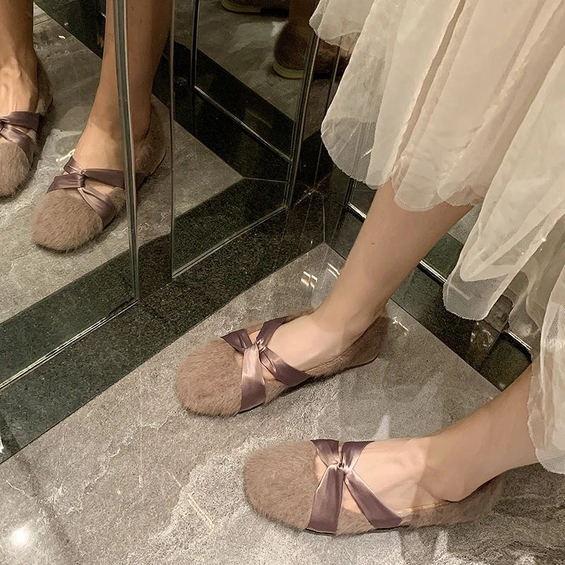 

Royal sister style high heels women's spring and autumn 2023 new goddess Fan pointed toe thin heel shallow single shoes 4863