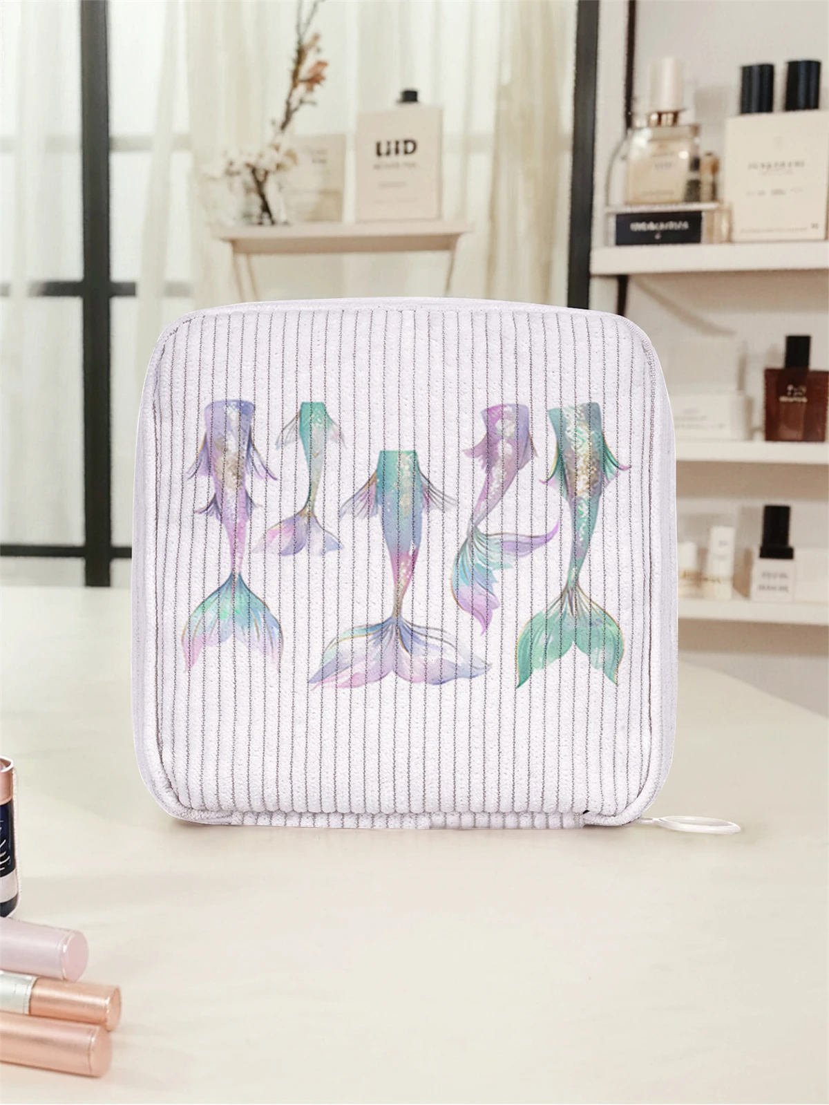 Mermaid pattern printed sanitary napkin storage bag, women's lightweight tissue bag, sanitary tissue bag