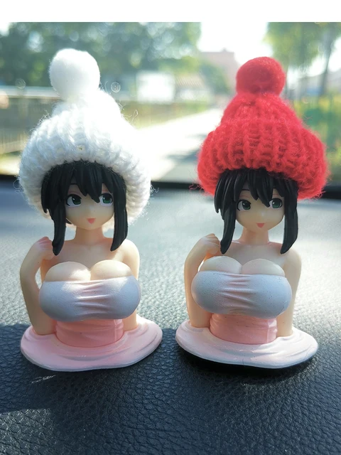 Waldspring 2 pcs Kanako Poitrine Secouant Ornements, Bobble Figure, Anime  Figure Modèle, Collection Anime Modèle Personnage de Dessin Animé Statue