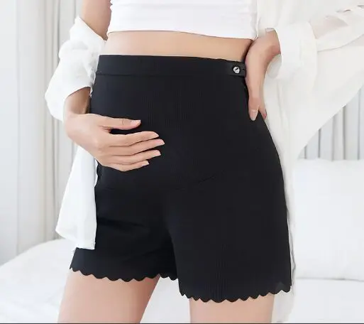 

Pregnant women's pants, light and thin. Pregnant women's shorts with a three part belly support. Summer loose leggings for exter