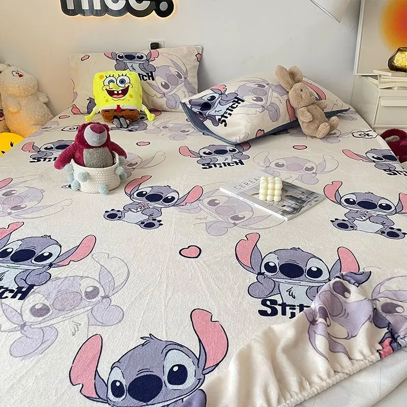 Cute Cartoon Stitch Plush Fuzzy 3 Pcs Bed Sets Winter Thickened Velvet Bed Cover Queen Size Fitted Sheet and 2 Pcs Pilowcases