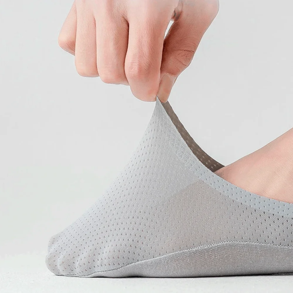 Boat Socks HSS 5 Pairs/Lot Men Boat Socks Cotton Deodorant Sweat Absorption Summer Sock Thin Breathable Silicone Non-slip Silk Socks