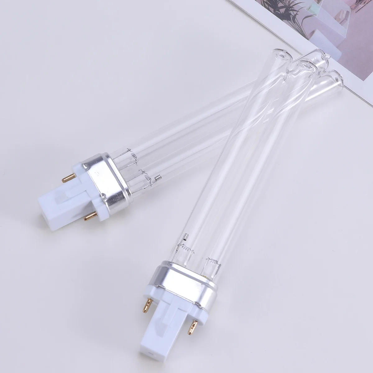 Aquarium Light 2pcs 11W UV Light Bulbs for Fish Tank