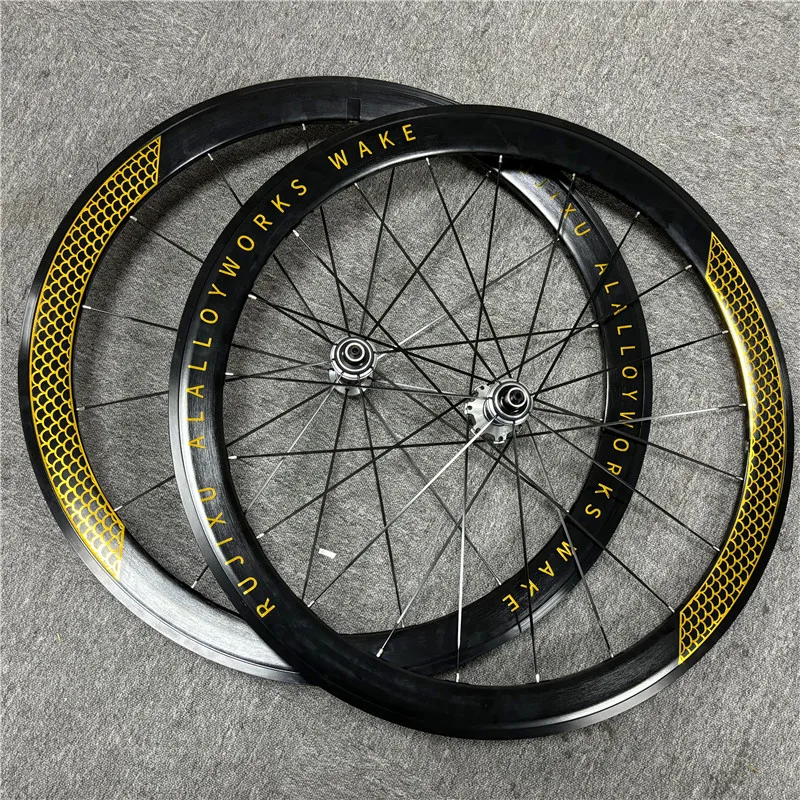 Paire De Roues Aluminium 700c - Freins à Disque, Roulements Scellés, Rayons Plats - Noires