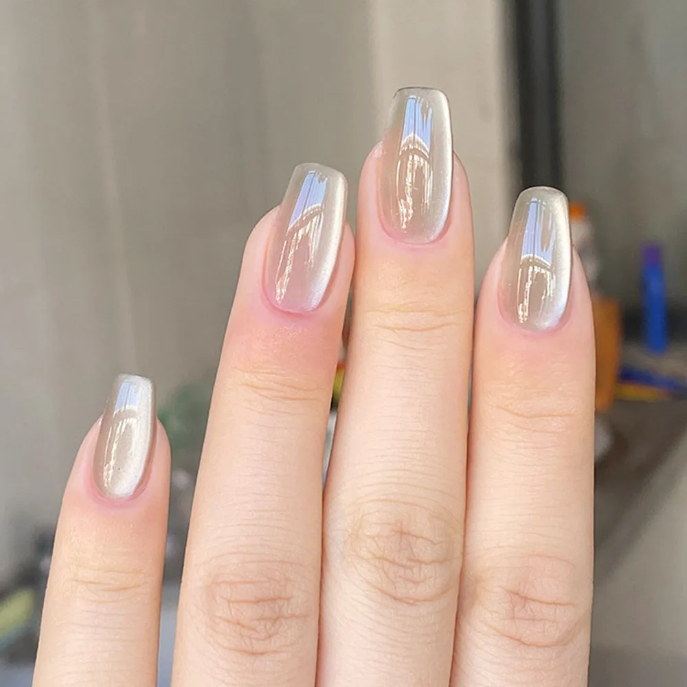 

Water Light Cat Eye Gel Semi Permanent Soak Off Holographic Crystal Magnetic Gel Polish For Nail Art DIY Salon Nail Beauty 15ml