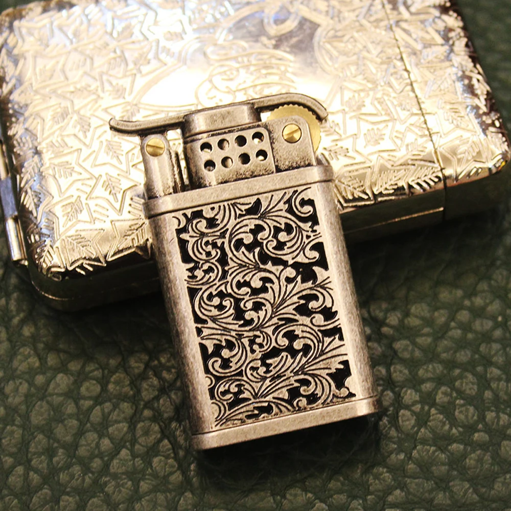 Retro Metal Kerosene Lighter Vintage Gasoline Windproof Rolling Wheel Flint Cigarette Lighter