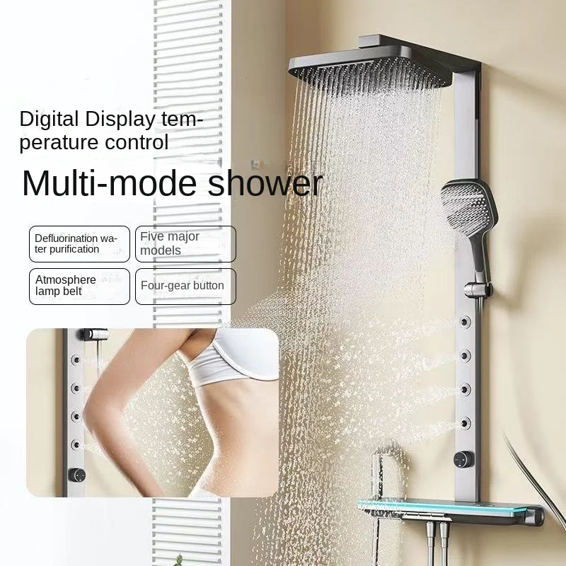 ชุดฝักบัวดิจิตอลอุณหภูมิคงที่อัจฉริยะพร้อมสเปรย์เอว ช่องจ่ายน้ำแรงดันอากาศ ตัวทองแดงที่มีความแม่นยำ 1