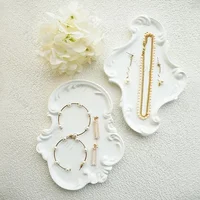 Irregular Pure White Gypsum  Tray Retro French Style Decoration Trays Home Bedroom Exquisite Desktop Jewelry Storage Ornament 1