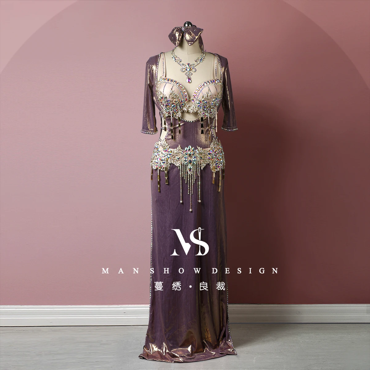 Robe Details
