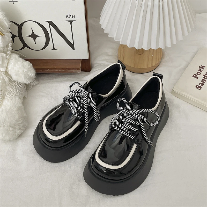 

Туфли женские на платформе, оксфорды, классические, кожа, римская подошва, резина, платформа, разные цвета, осень