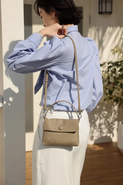 Genuine Grade Soft Leather Women's Shoulder Crossbody Bags Luxury Designer Brand Cowhide Ladies Small Bag Female Purse Bag 2026 4