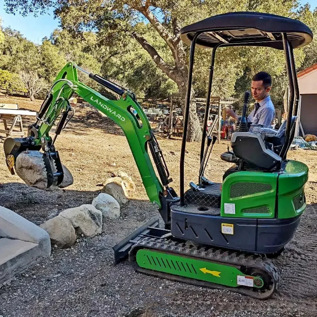 LANDWARD factory Small Excavator 1.6 Ton Mini Excavator Customized EPA EURO 5 New Crawler Digger 1.8Ton Hydraulic Excavator 1