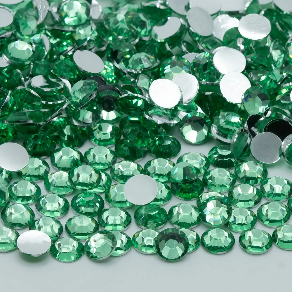High Transparent Flat-Bottom Resin Diamonds for Nail Art and Jewelry Crafting