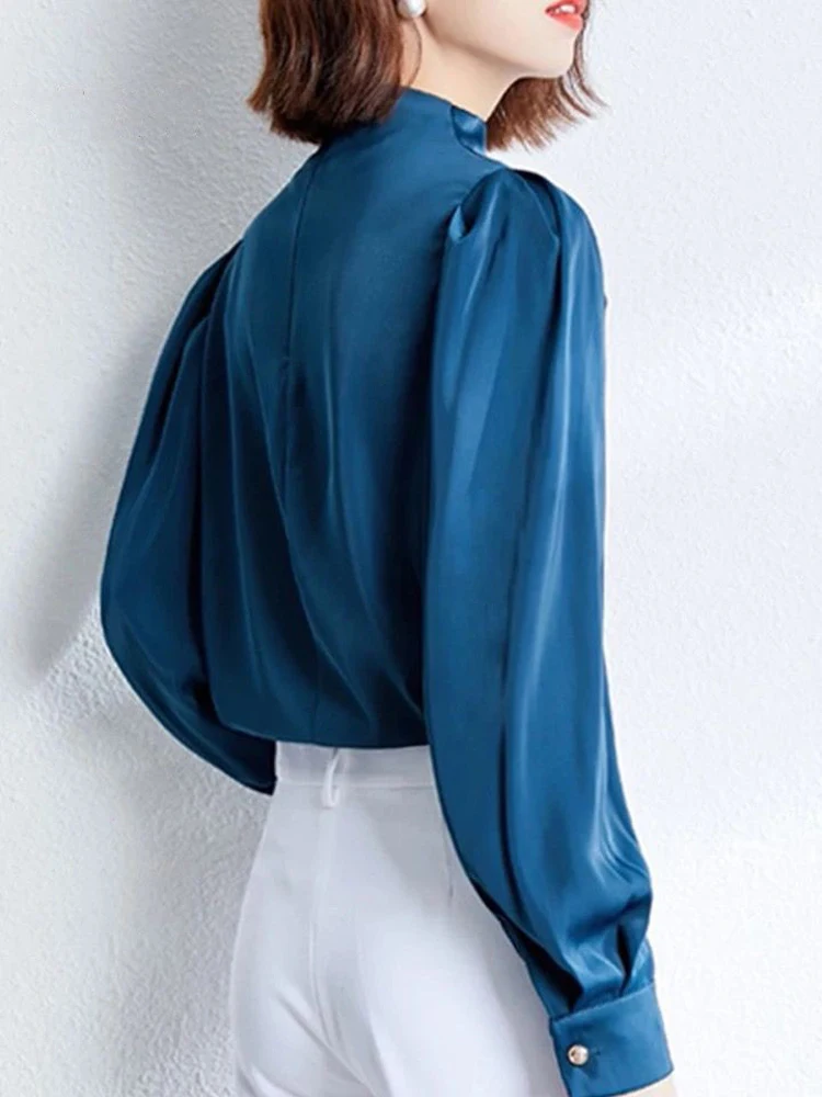 Blusa de satén con botones de Metal para mujer, camisa elegante de