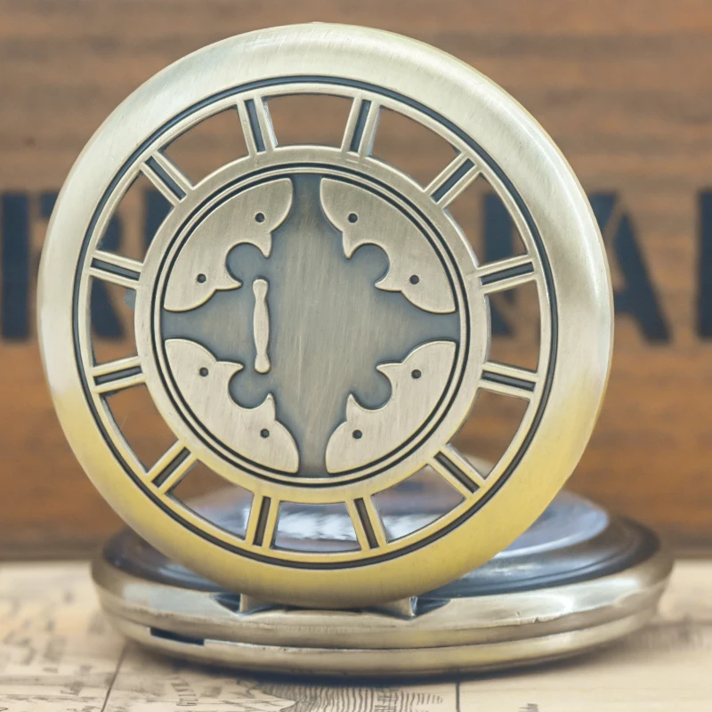 Vintage Bronze Steampunk Cutout Engraving Quartz Pocket Watch Necklace Pendant Clock Chain Men Women Chain Gift