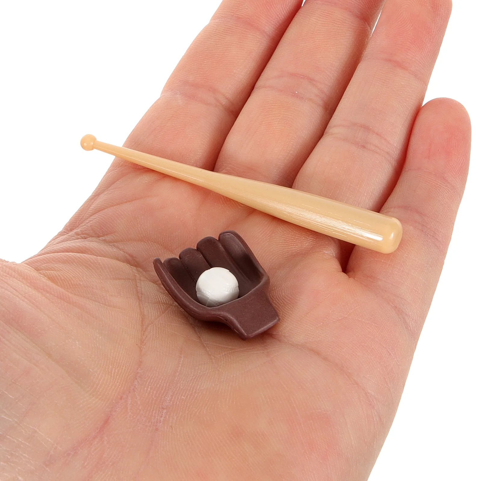 Рисунок 4 - 1 Набор, миниатюрные спортивные