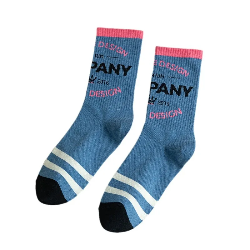 

Blue Women's Mid-tube Socks Combed Cotton Autumn Winter Women's Sports Socks Spring and Autumn Stockings