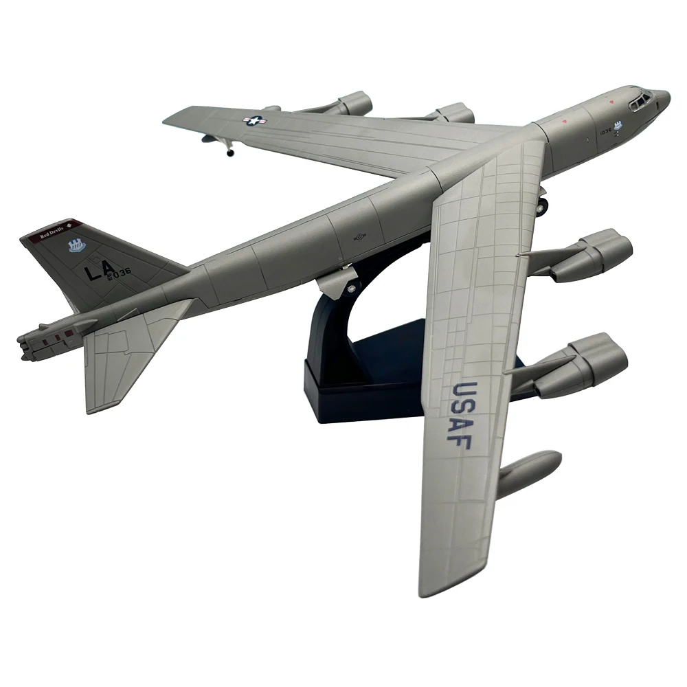1/200 Scale B-52 B52 Stratofor Long Range Subsonic Jet Powered Strategic Bomber Diecast Metal Airplane Plane Aircraft Model Toy