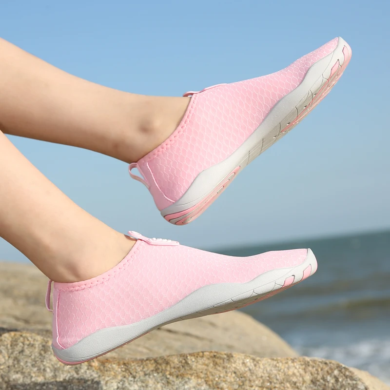 Aqua Shoes Lager Size Unisex Outdoor Aqua Shoes Couples Vacation Beach Barefoot Swimming Shoes Indoor Fitness Yoga 35-46#
