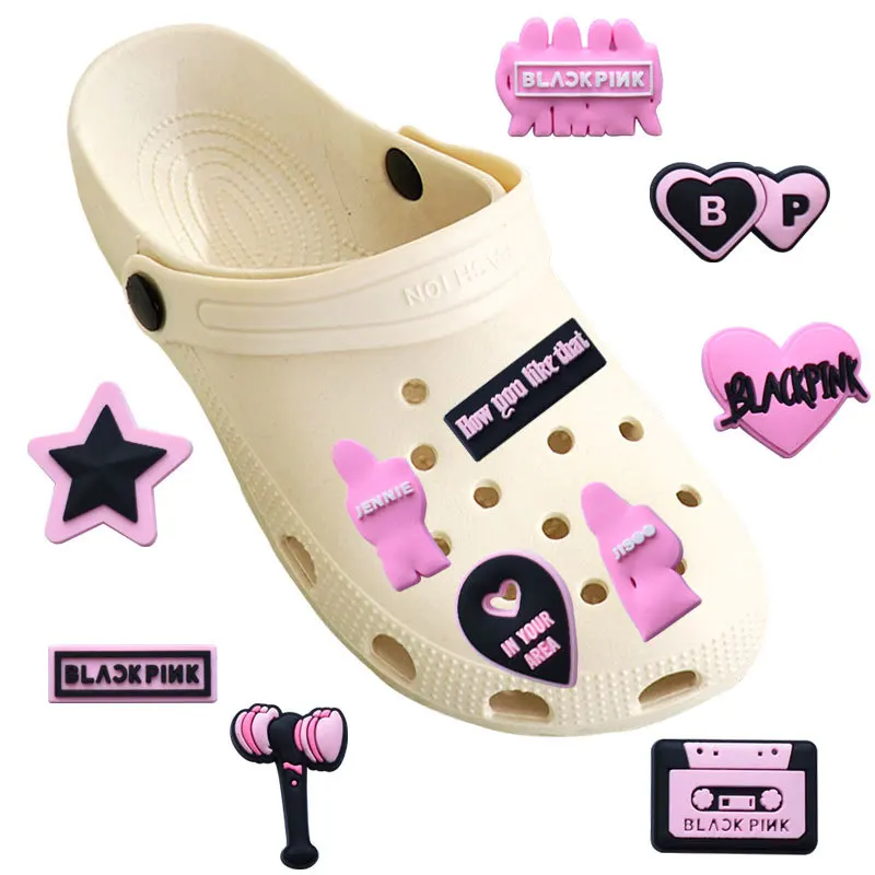 Рисунок 3 - силиконовые подвески-Кроксы для