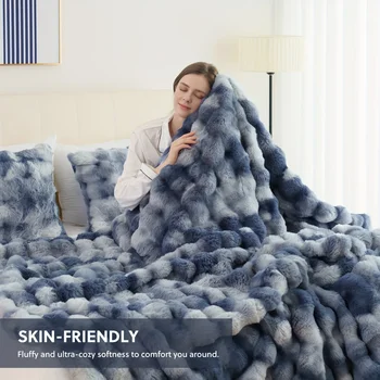 1 PC Faux Rabbit Fur Luxury Bubble Throw Blanket 1