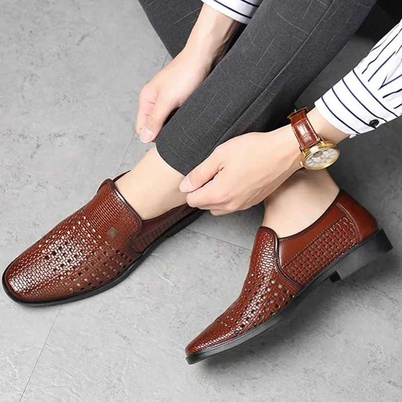 Leather Shoes Men's Leather Sandals Casual Soft Sole Breathable Business Low Heel Hollow Out Dress