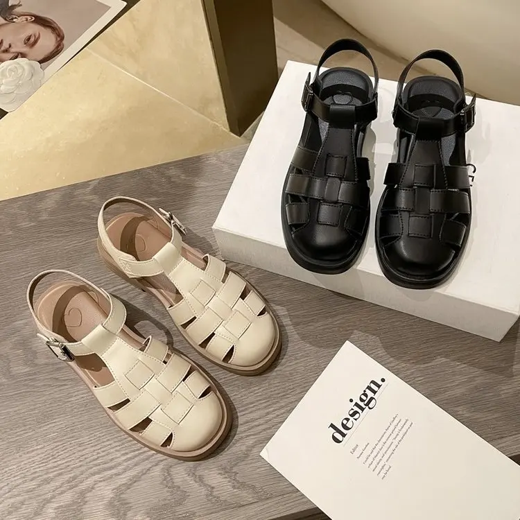 

2024 Summer Retro Woman Shoes Buckle Female Sandal Clogs With Heel Original Girls Beige Strap Low Closed Gladiator New Thick Fla