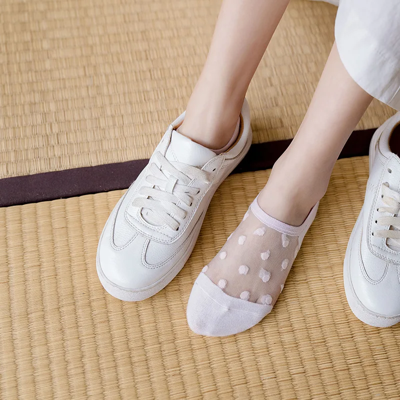 Рисунок 3 - Носки женские кружевные прозрачные