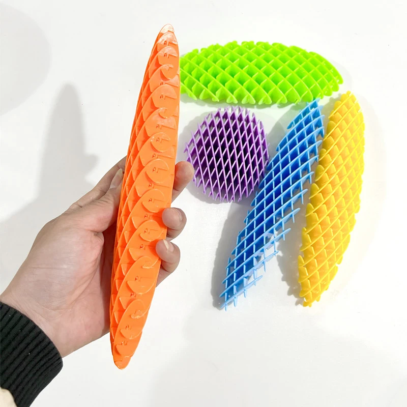 

1Pcs New Design Fidget Gadget Magic Worm 3D Print Pineapple Carrot Anti-Stress ADHD Stress Relief EDC Elastic Toy for Kid Adult