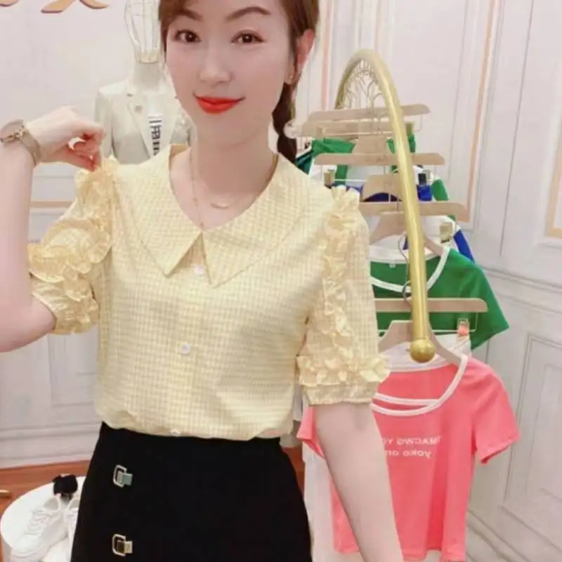 

Женская летняя маленькая рубашка DD276 с короткими рукавами и краями в клетку