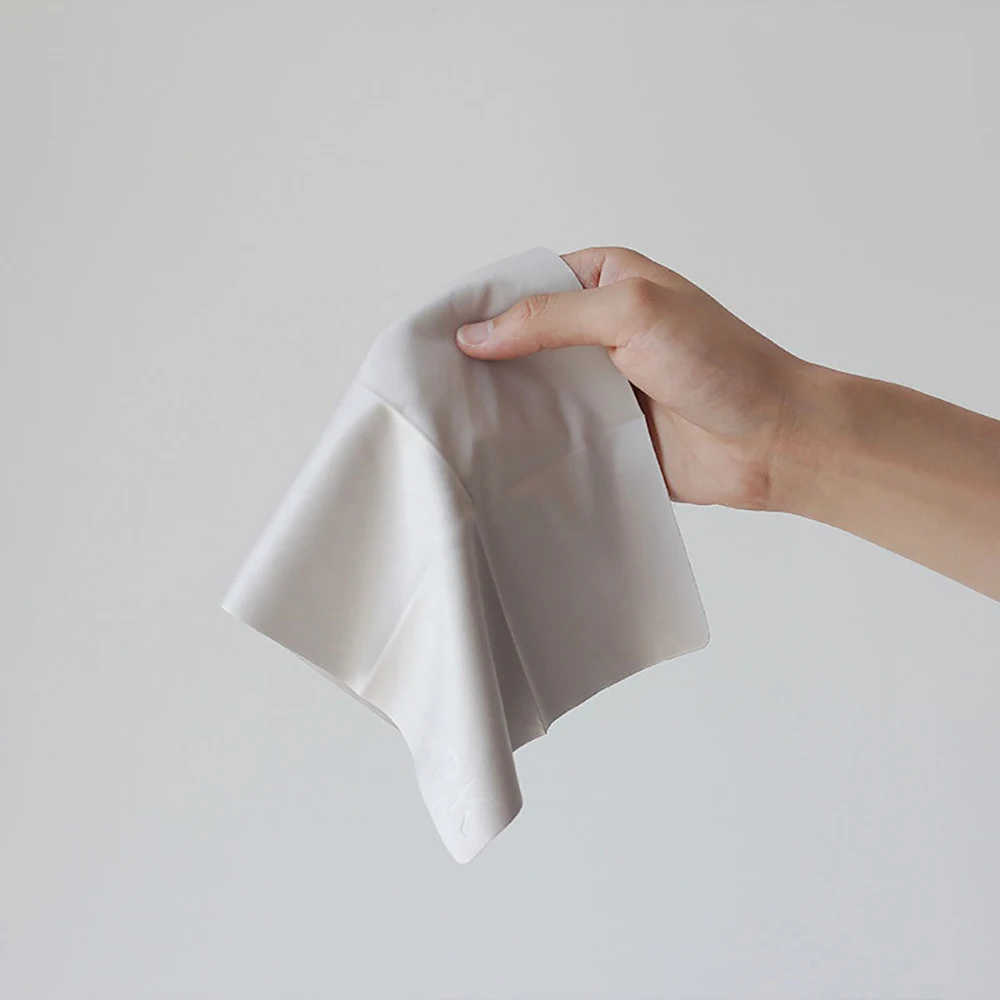 Premium Dustproof Microfiber Screen & Keyboard Cleaning Cloth with Palm Protector