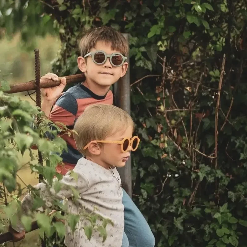 Round Children's Sunglasses Parent-child Frosted Glasses Decorative Runway Shades for Trendy Children's Sunglasses