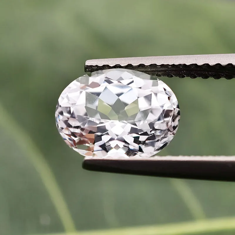 최고급 슈퍼 화이트 합성 사파이어 원석 오벌 컷 5x7mm-10x12mm 제작된 화이트 커런덤 스톤 (보석 제작용)
