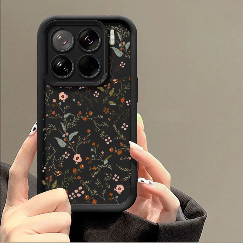 Floral Leaf Pattern Phone Case - Elegant Protective Cover