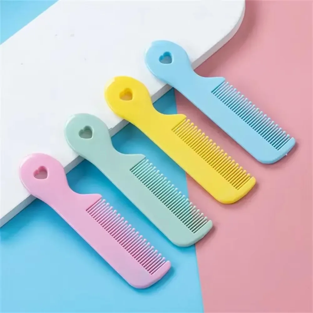 1pcs children cute comb baby girl boy no harm to the scalp kids hair comb little bear animal kid hair accessories scalp cleaner